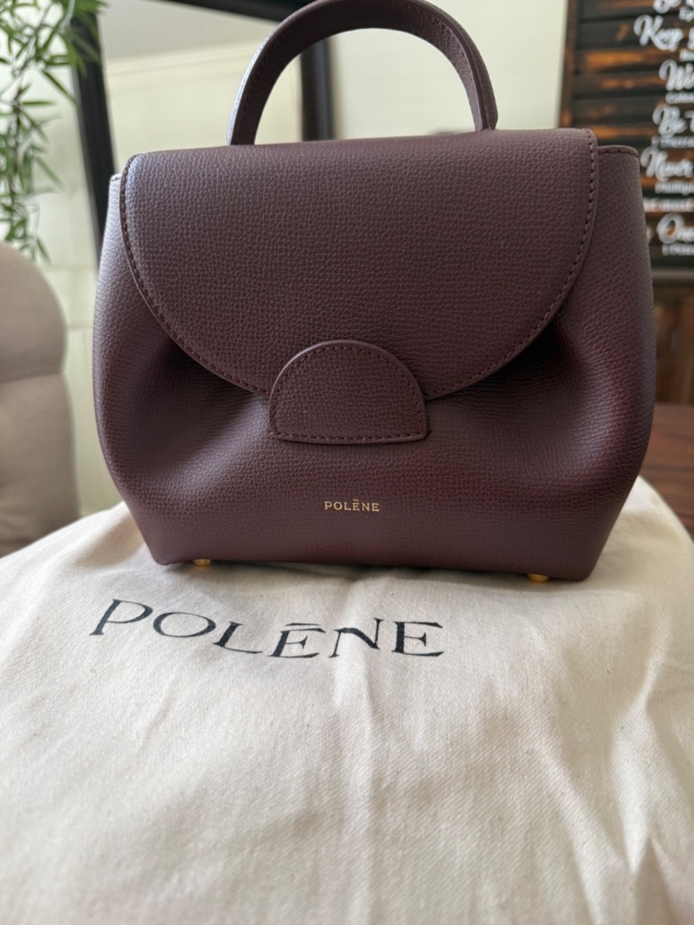 Polène Numéro Un Nano EDITION TEXTURED BURGUNDY - Picture 2 of 6